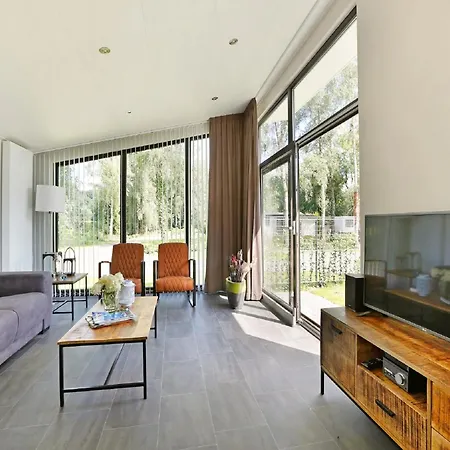 Waterside Bliss In Lochem