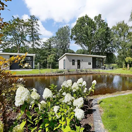 Waterside Bliss In Chalet *